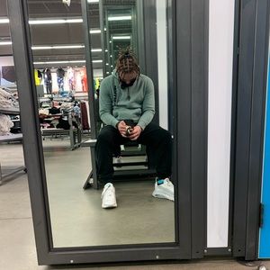 Meet your Posher, Vincent